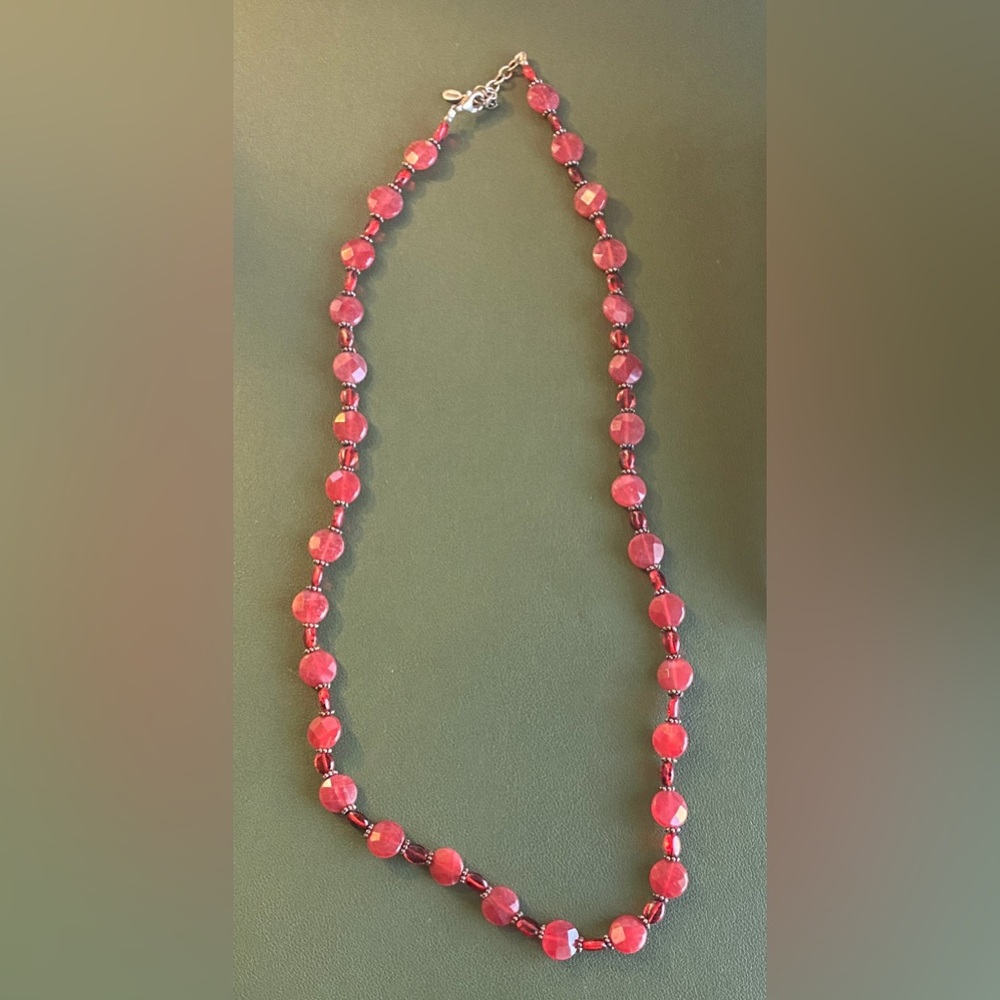 Barase stone necklace